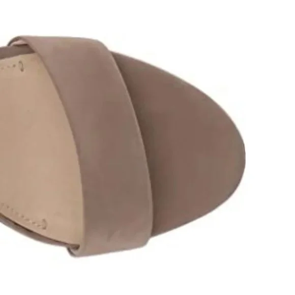 NEW Louise et cie Women Nubuck Gold Eyelet Slide Ankle Strap Dress Block Heel - Picture 3 of 4